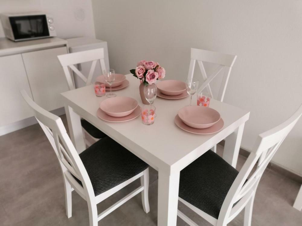 Vila Zdenka โนวีวีโนดอลสกี ภายนอก รูปภาพ