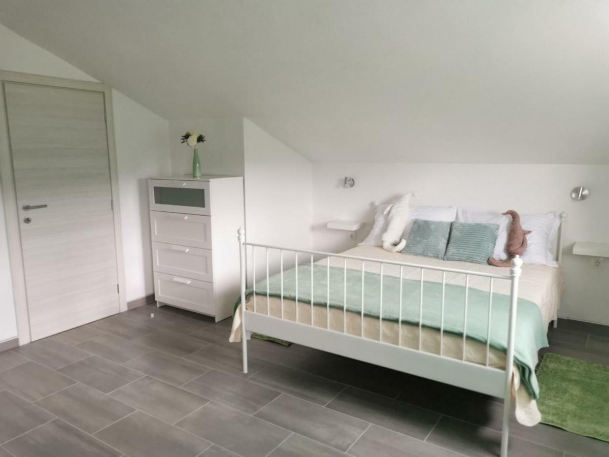 Vila Zdenka โนวีวีโนดอลสกี ภายนอก รูปภาพ