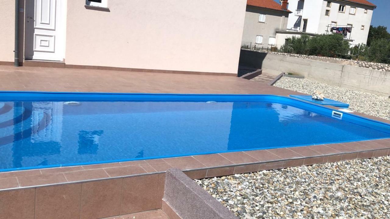 Vila Zdenka โนวีวีโนดอลสกี ภายนอก รูปภาพ